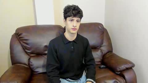 Snapshot of xam_collen chatting on 6, 1, 2026 xam_collen online show from 6, 1, 2026