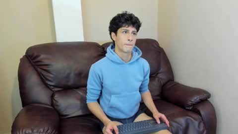 Snapshot of xam_collen chatting on 11, 1, 2026 xam_collen online show from 11, 1, 2026