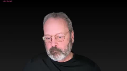 Snapshot of xarkevis chatting on 23, 2, 2025 X4RK3V15 online show from 23, 2, 2025