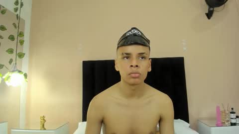 xavier fox online show from 25, 9, 2025