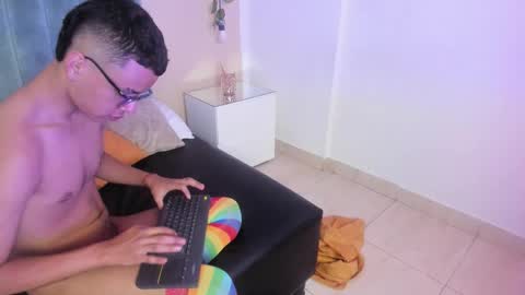 xavier fox online show from 28, 9, 2025