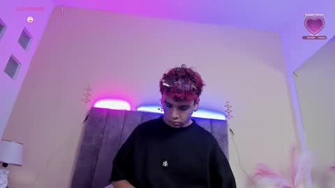 xavier fox   online show from 13, 2, 2026