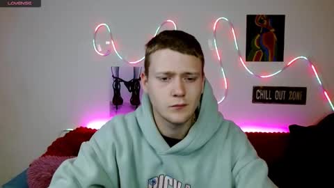 xavier_night81 online show from 20, 11, 2025