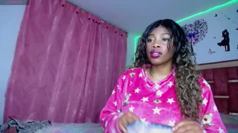 xayu online show from 22, 10, 2025