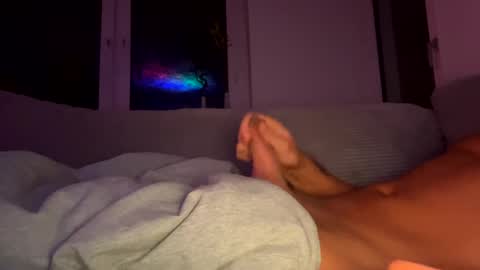 BonBon online show from 1, 1, 2025