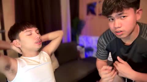 Snapshot of xcigbatecum chatting on 29, 10, 2025 Charlie online show from 29, 10, 2025