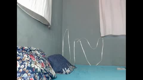 Snapshot of xcreamypussy chatting on 2, 2, 2025 xcreamypussy online show from 2, 2, 2025