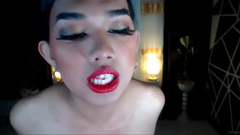 Candy Lily online show from 15, 12, 2024