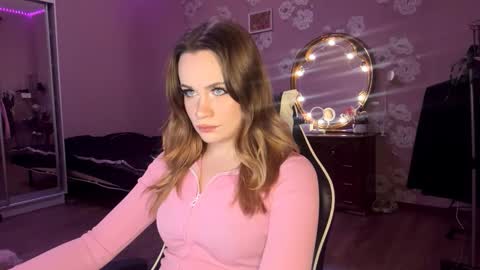 Xenia online show from 4, 3, 2026