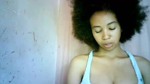 xenna610827 online show from 27, 2, 2025