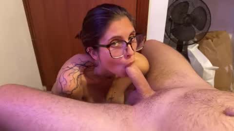 Snapshot of xesfinge chatting on 7, 12, 2024 xesfinge online show from 7, 12, 2024