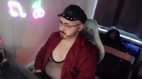 Snapshot of xfabian_love chatting on 19, 10, 2025 F A B I A N online show from 19, 10, 2025