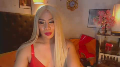 Snapshot of xhardcock2playx chatting on 22, 2, 2025 GODDESS KRISTEL online show from 22, 2, 2025