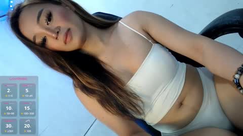 xhotlickerkiarax online show from 20, 9, 2025