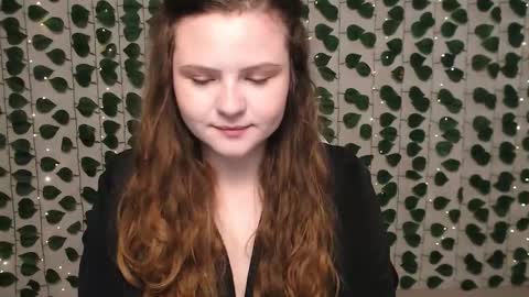Lina online show from 25, 1, 2025