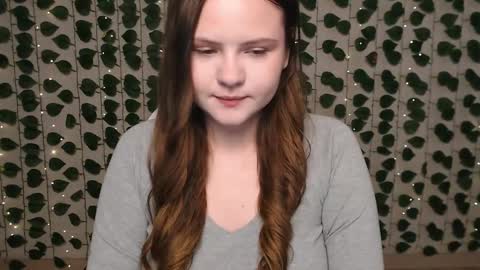 Lina online show from 6, 2, 2025