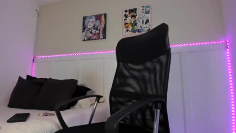 Snapshot of ximedg chatting on 11, 2, 2025 Xime online show from 11, 2, 2025