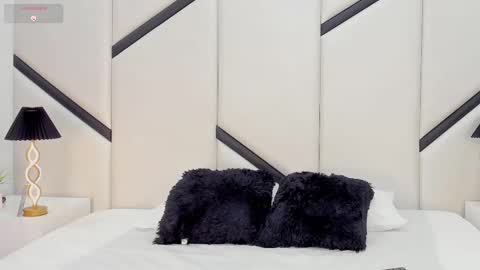 ximenacosta online show from 12, 2, 2026