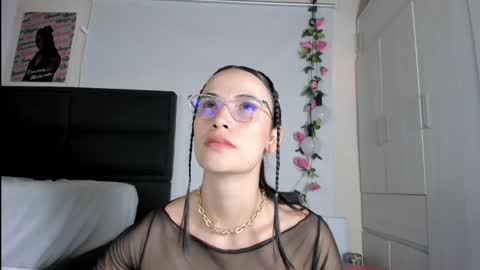 Snapshot of ximtia_xs chatting on 13, 1, 2025 ximtia online show from 13, 1, 2025