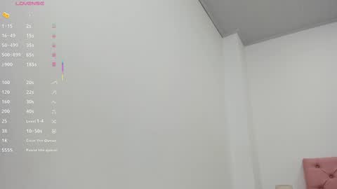 Snapshot of xiomy_gomez chatting on 17, 9, 2025 Xiomy online show from 17, 9, 2025