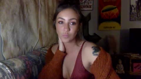 xLacyy online show from 23, 9, 2025