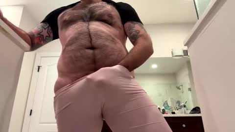 Snapshot of xmikemikex chatting on 23, 10, 2025 xmikemikex online show from 23, 10, 2025