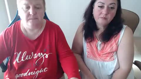 Snapshot of xmollyjanex chatting on 12, 10, 2025 XMollyJaneX online show from 12, 10, 2025