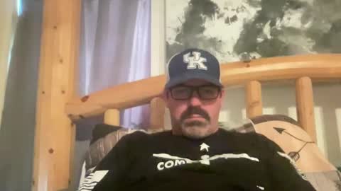 Snapshot of xmountainx chatting on 3, 10, 2025 Mountain online show from 3, 10, 2025