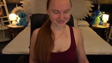 Snapshot of xo_monica chatting on 15, 11, 2025 Monica online show from 15, 11, 2025