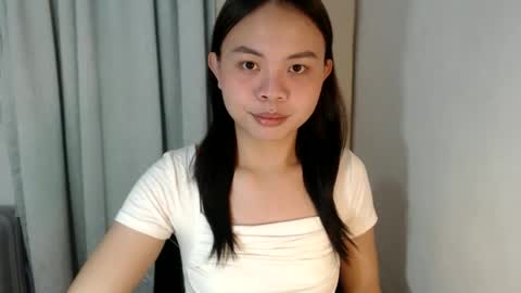 Snapshot of xo_worth_it chatting on 16, 2, 2026 nathalie online show from 16, 2, 2026