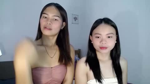 Snapshot of xo_worth_it chatting on 11, 3, 2026 nathalie online show from 11, 3, 2026