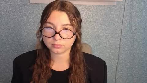 Candice online show from 10, 9, 2025