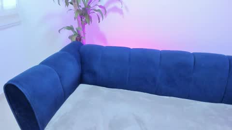 xoxo_angel online show from 2, 12, 2025