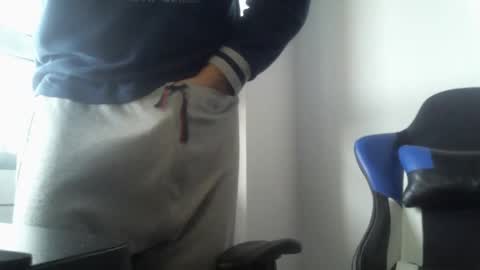 Snapshot of xoxopum chatting on 6, 1, 2025 xoxopum online show from 6, 1, 2025