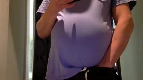 Snapshot of xrdrcrx chatting on 6, 3, 2025 xrdrcrx online show from 6, 3, 2025