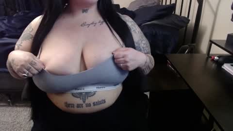 Snapshot of xrileyschembri chatting on 24, 12, 2024 xorileyschembri online show from 24, 12, 2024