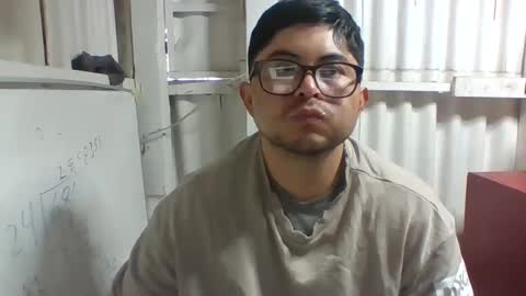 xstudiobog_90 online show from 6, 3, 2025