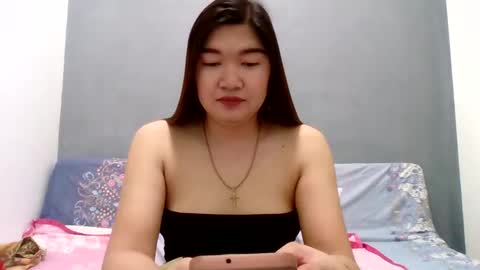 HI IM PAULINE online show from 25, 9, 2025