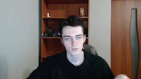 traqqq online show from 19, 9, 2025