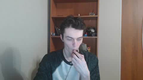 traqqq online show from 11, 10, 2025