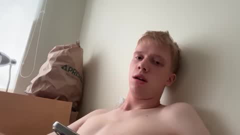 Snapshot of xtraxxlucas chatting on 20, 9, 2025 xtraxxlucas online show from 20, 9, 2025