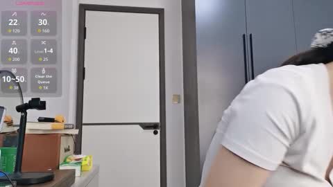 xuyihan online show from 24, 2, 2026