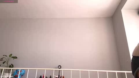 Lily online show from 24, 2, 2026