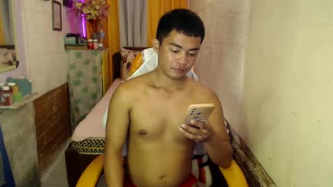 Snapshot of xxasianryanxx chatting on 5, 2, 2025 xxasianryanxx online show from 5, 2, 2025