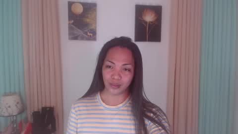 Snapshot of xxeroticdhaliaxx chatting on 22, 10, 2025 xxeroticdhaliaxx online show from 22, 10, 2025