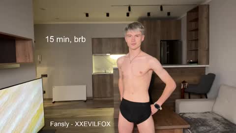 Snapshot of xxevilfox chatting on 11, 9, 2025 Fox online show from 11, 9, 2025