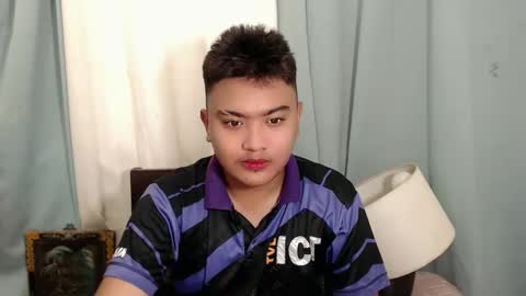 Snapshot of xxhotloyd_cummerx chatting on 11, 12, 2024 Loyd online show from 11, 12, 2024