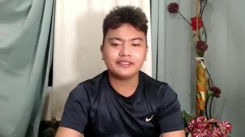 Snapshot of xxhotloyd_cummerx chatting on 30, 12, 2024 Loyd online show from 30, 12, 2024