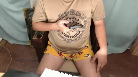 Snapshot of xxhotloyd_cummerx chatting on 4, 1, 2025 Loyd online show from 4, 1, 2025