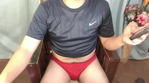 Snapshot of xxhotloyd_cummerx chatting on 12, 1, 2025 Loyd online show from 12, 1, 2025